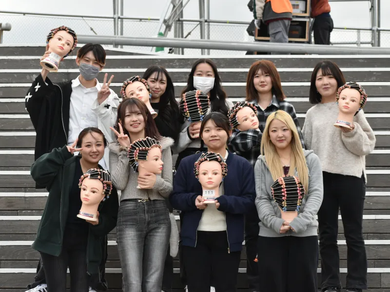 学生たちの集合写真
